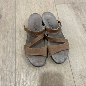 Naot Gabriela Tan Leather Strappy Sandals